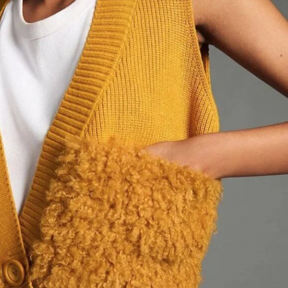 Anthropologie Mustard Yellow Knit Fur Pocket Vest ONE SIZE - Picture 3 of 3